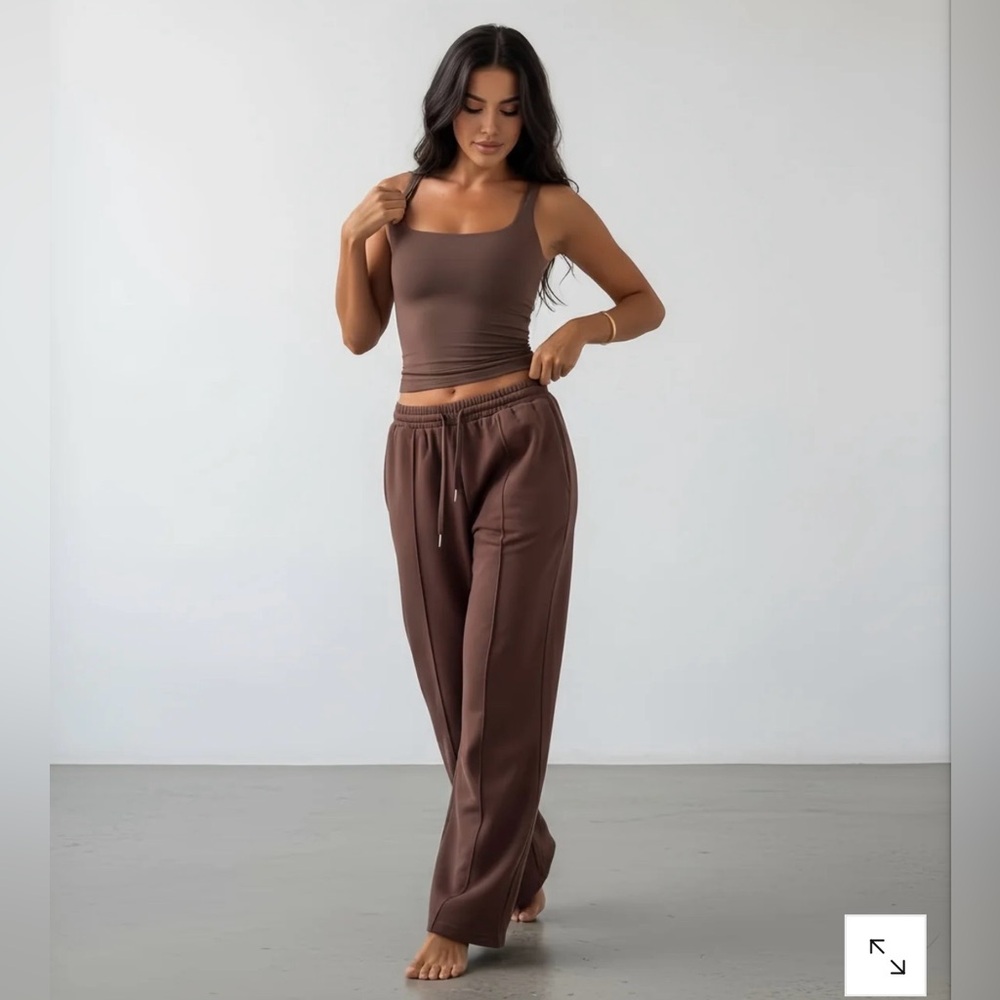 Mode Square-Neck Top - image 2